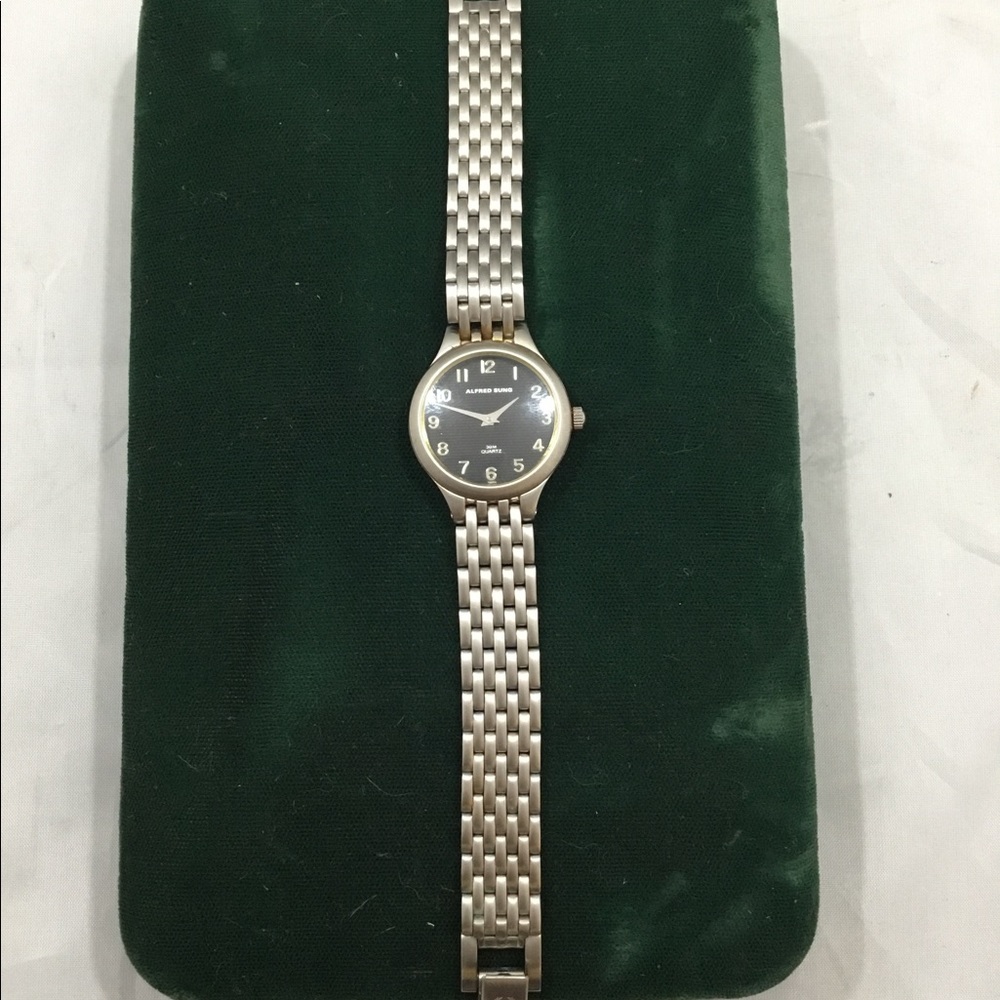 Vintage Alfred Sung Women’s Watch